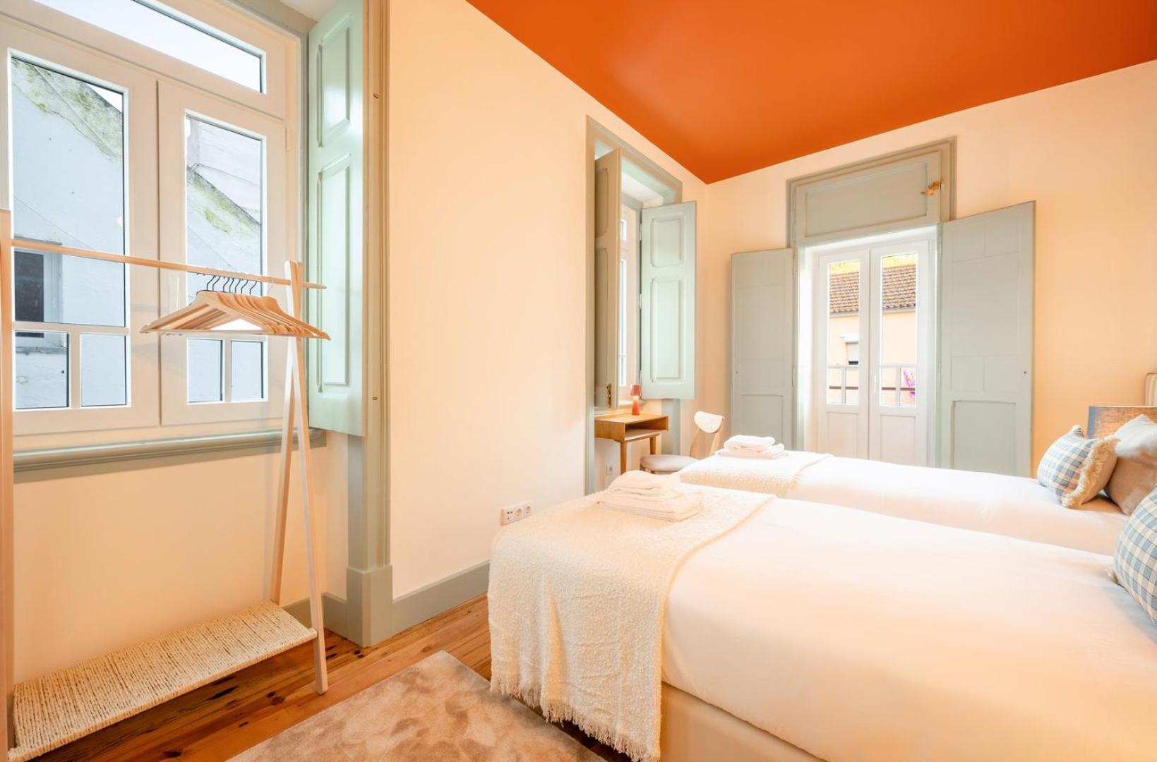 Riverside Splendor In 1 Apartment Porto Brandao